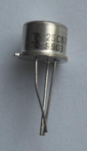 2SC879 transistor 3 pattes