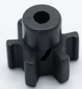 6760718